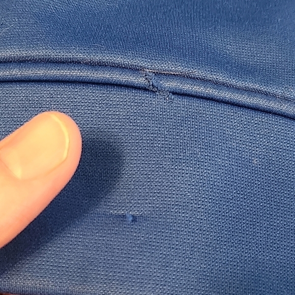 Men's Size Large Under Armour Hoodie Blue With Front Kangaroo Pockets See Pics - Picture 6 of 14